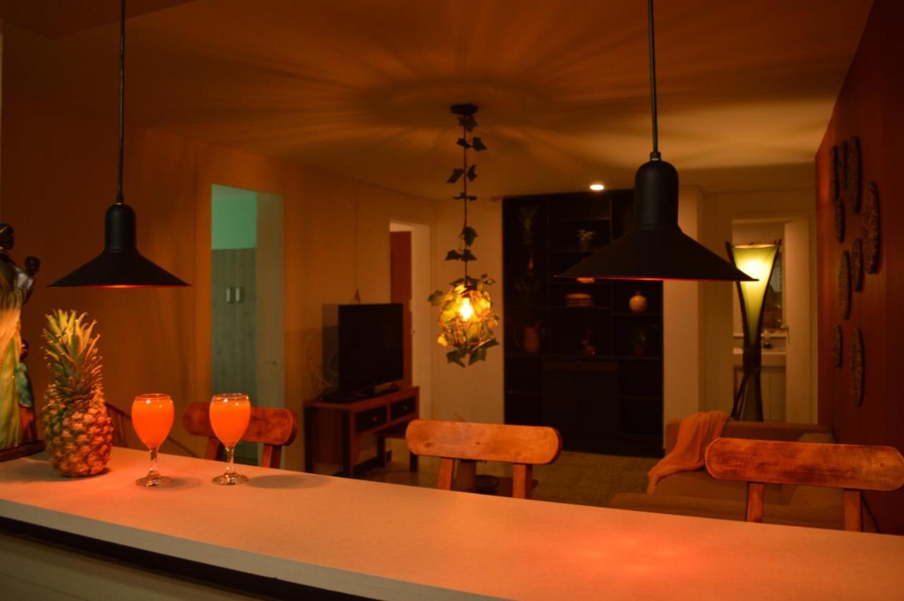 Africa house-Casa Hotel Laureles-La70 Medellín Esterno foto